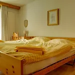 Appartement Chesa Munteratsch 2-zimmmerwohnung 205 Typ E *