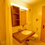 Chesa Munteratsch 2-zimmmerwohnung 205 Typ E Lejlighed
