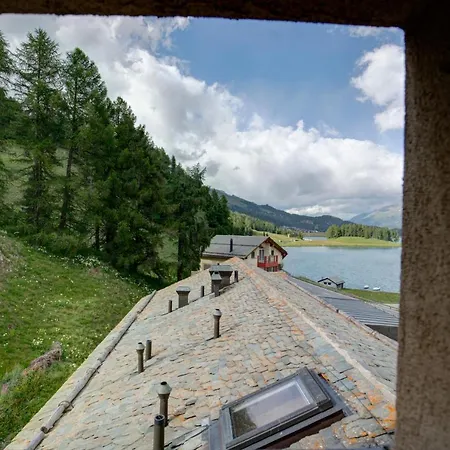 Chesa Munteratsch 2-zimmmerwohnung 205 Typ E *